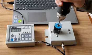 富士康公司采購用于蘋果流水線自動(dòng)螺絲機(jī)扭力測試儀